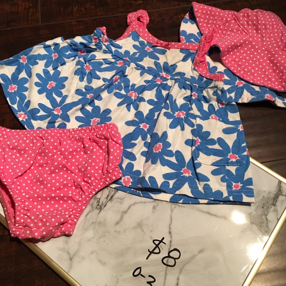 Dress set double sided hat with matching undie